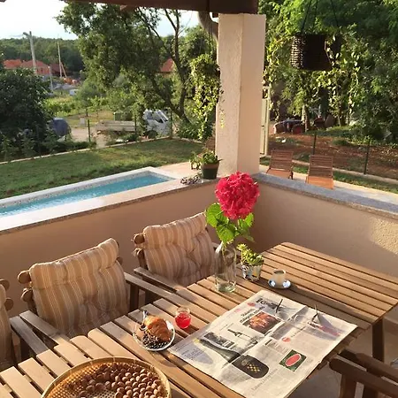 Nyaraló Holiday Home Veneta Poreč