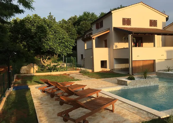 Nyaraló Holiday Home Veneta *