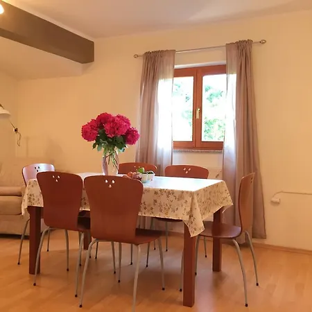 Holiday Home Veneta Пореч
